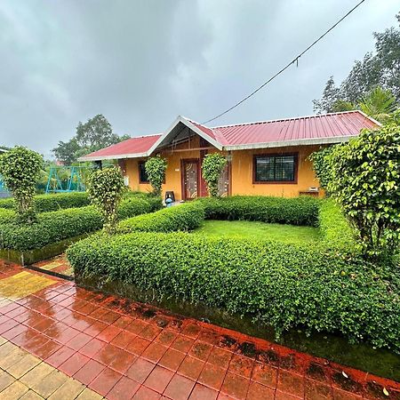 Karjat Ap Resort Exteriér fotografie