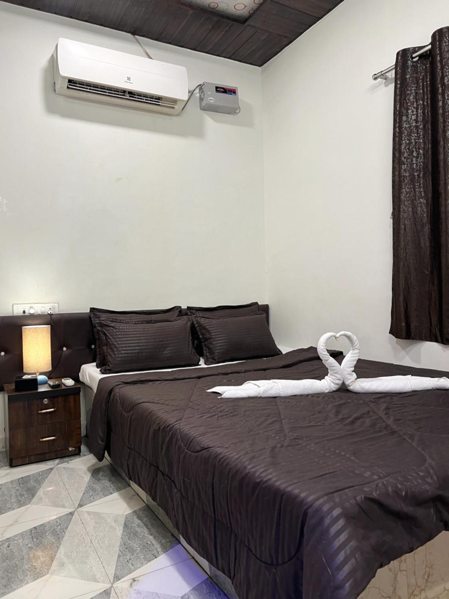 Karjat Ap Resort Exteriér fotografie